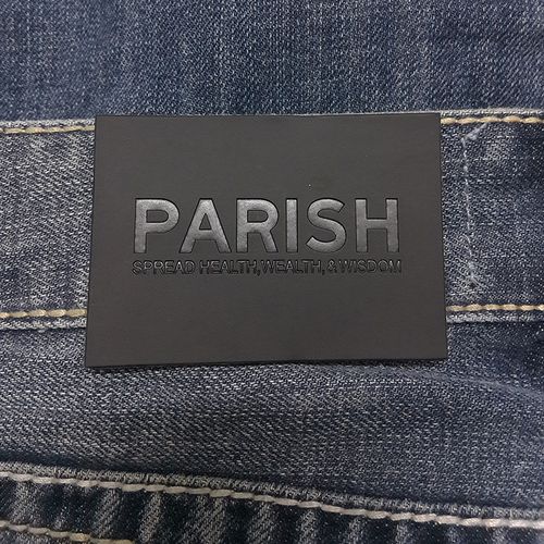 工厂匠心定做 PU压花变色商标与皮牌皮标，助力服装品牌升级